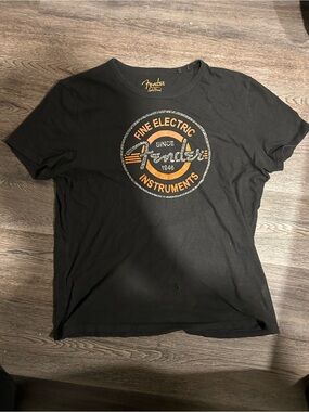 Lucky Brand Black T-Shirt Fender